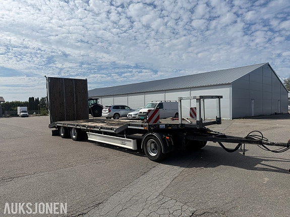 Fliegl DTS 300 maskinslep – 3 akslet – 30 tonn 9 of 30