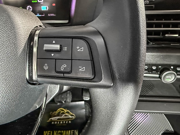 Citroen E-C4 17 of 30