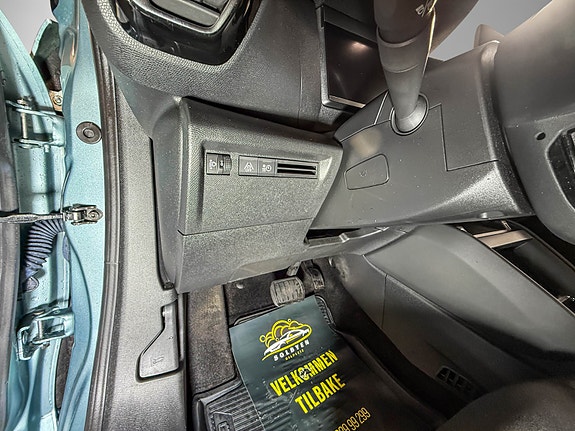 Citroen E-C4 27 of 30