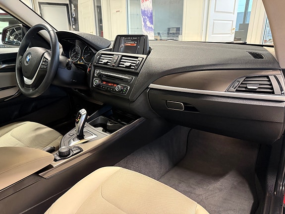 BMW 218d 10 of 29