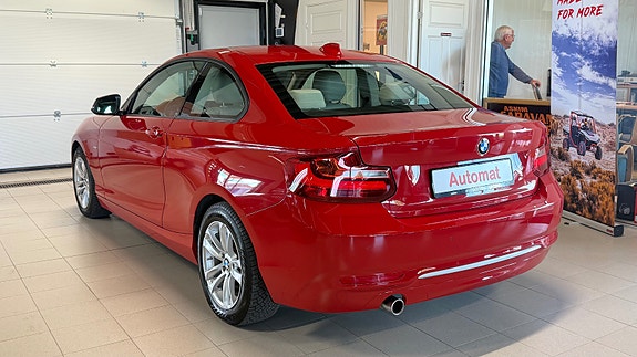 BMW 218d 7 of 29