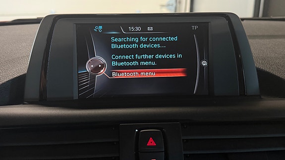 BMW 218d 22 of 29