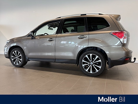 Subaru Forester 8 of 20