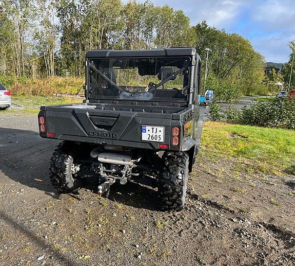 CFMOTO Uforce 1000 6 of 8