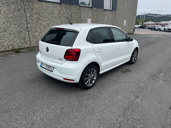 Volkswagen Polo 3 of 8
