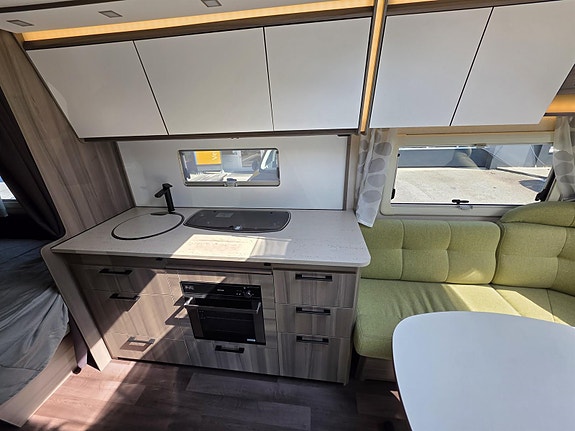 KABE ESTATE 520 XL 7 of 23