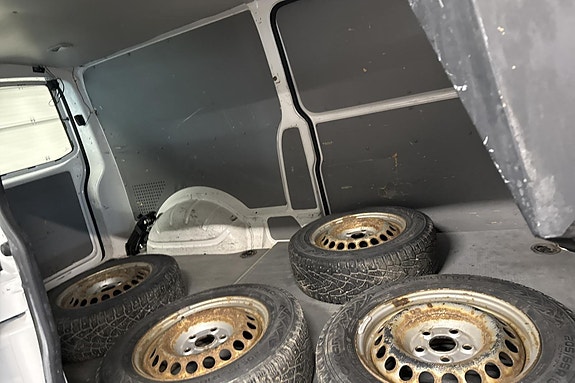 Volkswagen Transporter 22 of 24
