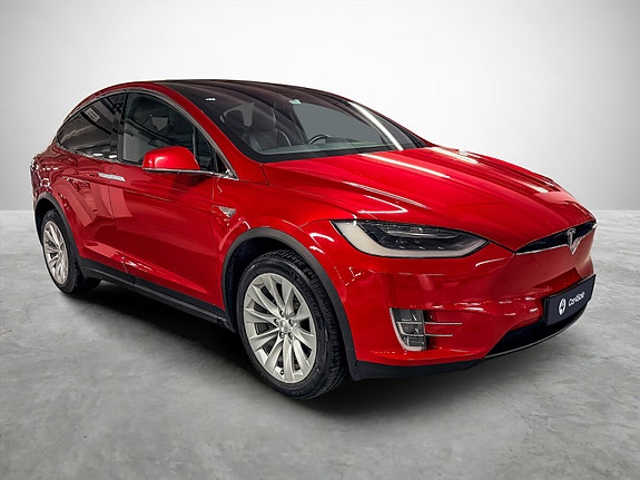 Tesla Model X 7 of 30