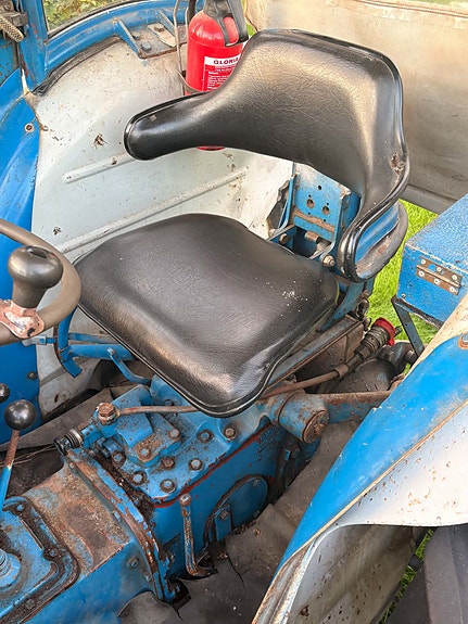 Ford 3000 5 of 14