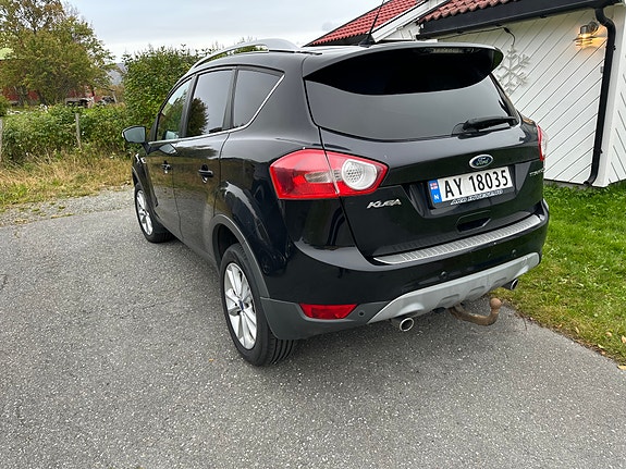 Ford Kuga 3 of 6