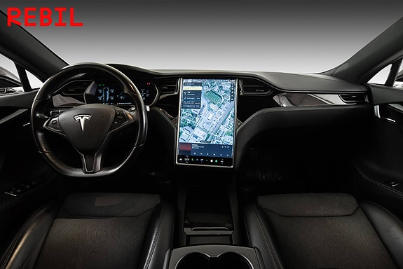 Tesla Model S 11 of 25