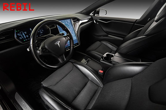 Tesla Model S 9 of 25