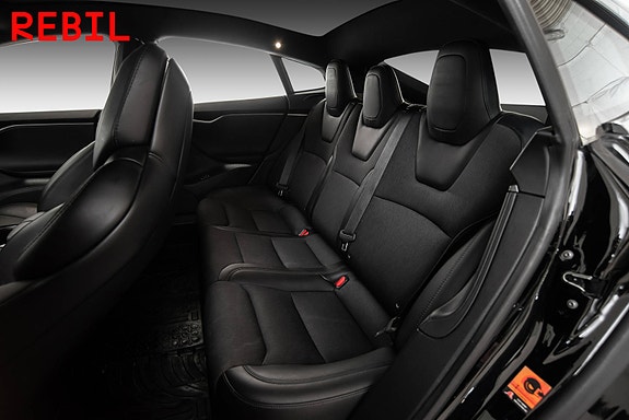 Tesla Model S 10 of 25