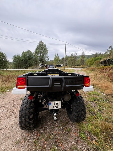 Polaris Sportsman X2 Quad 12 of 15
