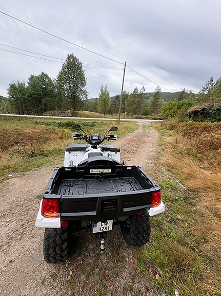 Polaris Sportsman X2 Quad 11 of 15