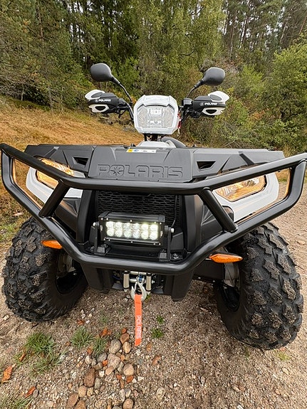 Polaris Sportsman X2 Quad 6 of 15