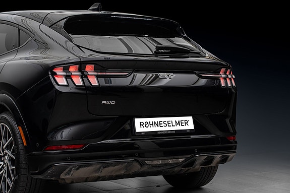Ford Mustang Mach-E 7 of 30