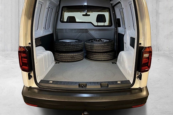Volkswagen Caddy 16 of 19