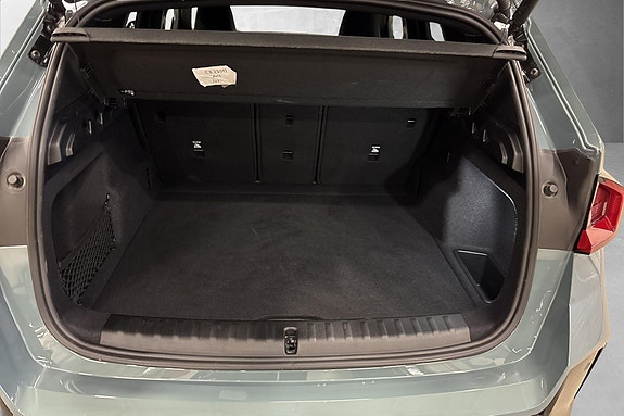 BMW iX1 21 of 22