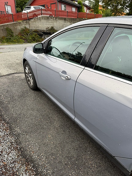 Ford Focus 6 of 13