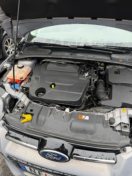 Ford Focus 9 of 13