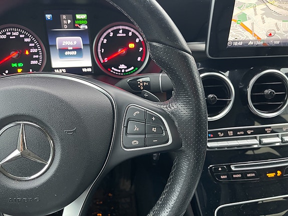 Mercedes-Benz GLC350 e 18 of 30