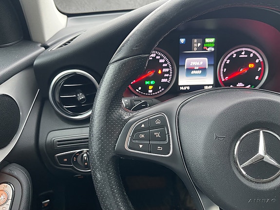 Mercedes-Benz GLC350 e 19 of 30