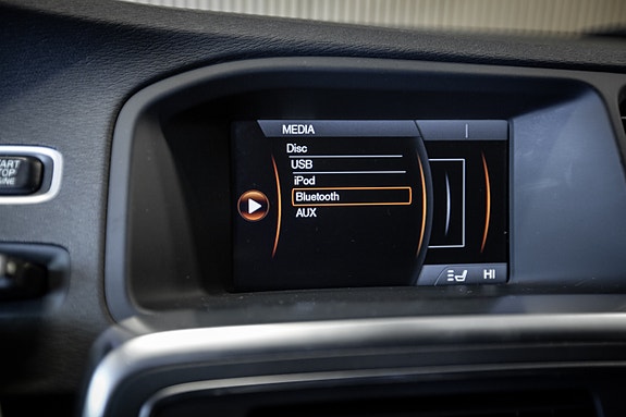 Volvo V60 25 of 27