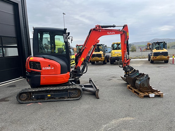 Kubota U36-4 3 of 30