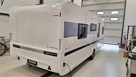 Adria Adora 593 UP Queenbed - Aldevarme 10 of 30