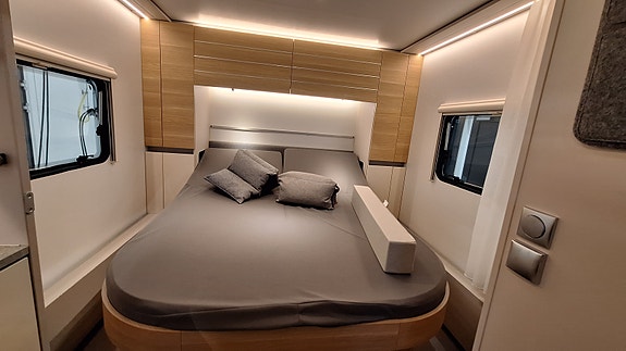 Adria Adora 593 UP Queenbed - Aldevarme 28 of 30