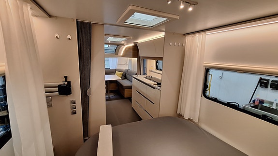 Adria Adora 593 UP Queenbed - Aldevarme 29 of 30