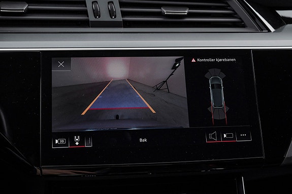 Audi e-tron 25 of 30