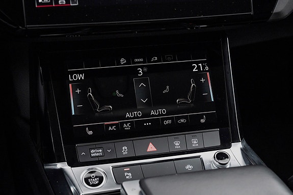 Audi e-tron 27 of 30