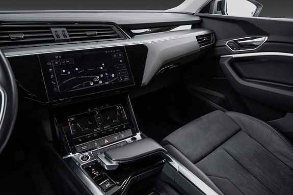Audi e-tron 20 of 30
