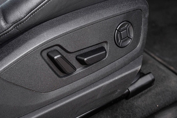 Audi e-tron 15 of 30