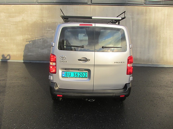 Toyota Proace 7 of 30