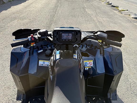Polaris Sportsman XP 1000 S 8 of 9