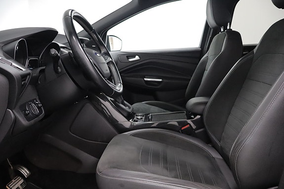 Ford Kuga 7 of 23