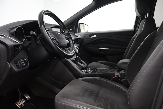 Ford Kuga 6 of 23