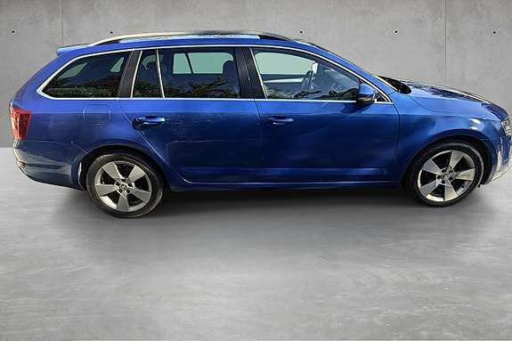 Skoda Octavia 11 of 23