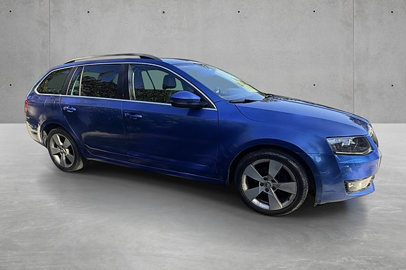 Skoda Octavia 12 of 23
