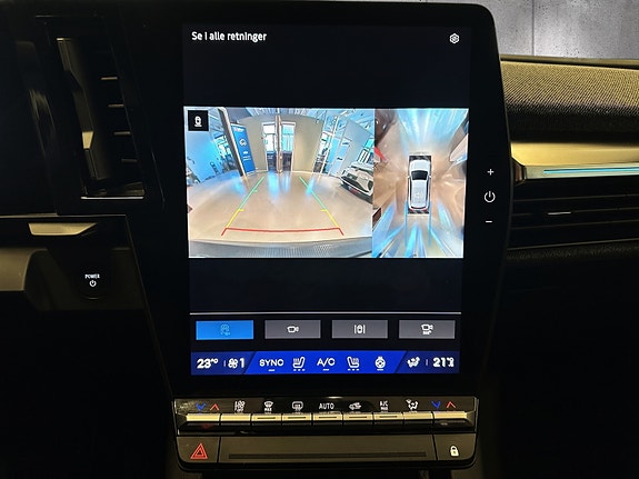 Renault Scenic E-Tech 16 of 20