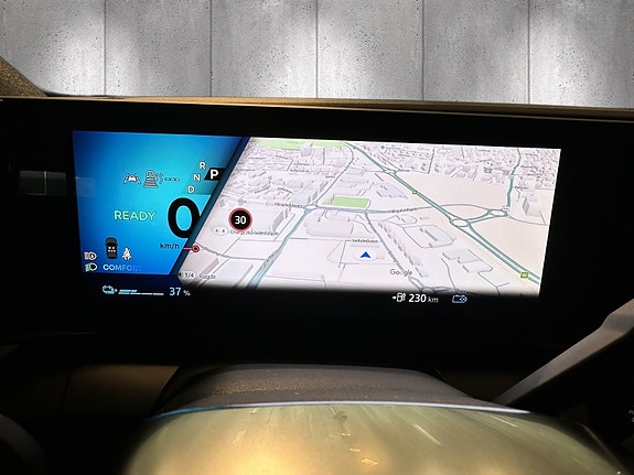 Renault Scenic E-Tech 13 of 20