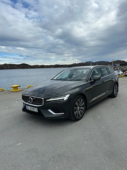 Volvo V60 3 of 15