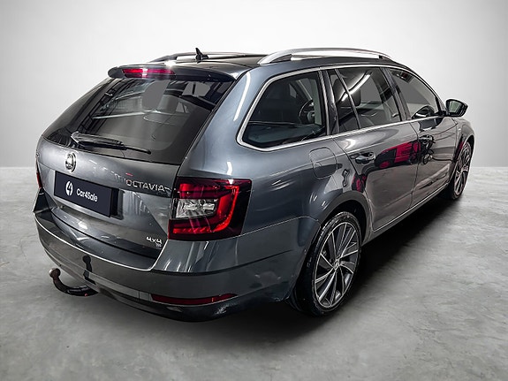 Skoda Octavia 5 of 26