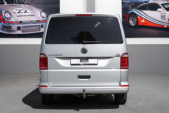 Volkswagen Caravelle 12 of 30
