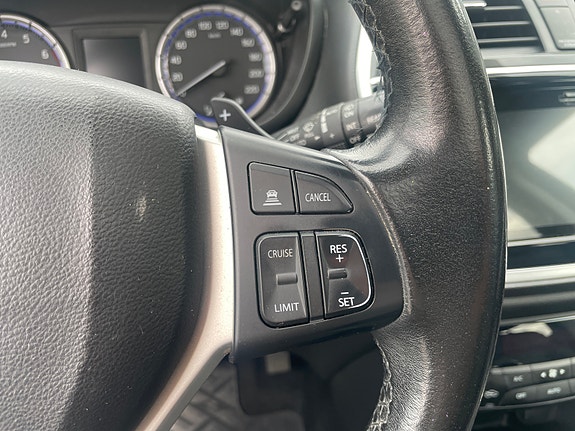 Suzuki S-Cross 21 of 30