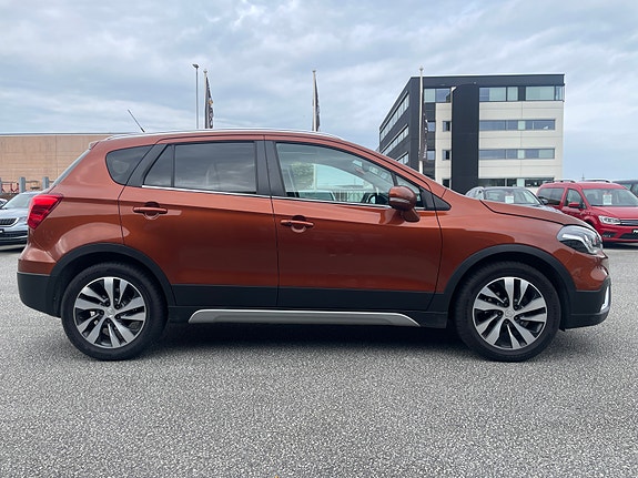 Suzuki S-Cross 6 of 30