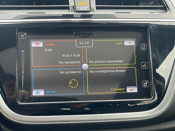 Suzuki S-Cross 25 of 30